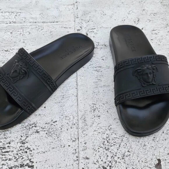 Versace Men Sandal Shoe MEDUSA Black Slide Sandal Size 7.5US Made in Italy Auth main image 5